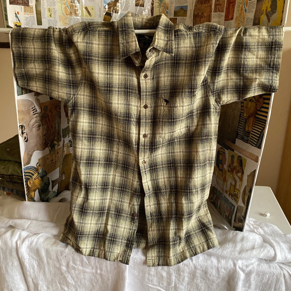 Men’s Assorted Shirts - Picture 7 of 16
